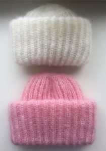 Petits chapeaux en mohair