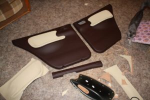 Gluing leatherette in a car