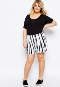 Striped shorts para sa mga taong may plus size