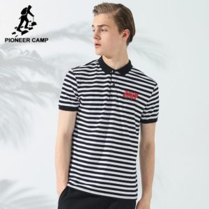 Poloshirt mit Knöpfen