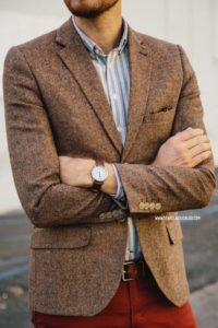 Stylish look with a men's brown jacket