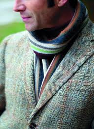 Tweed jacket lapels