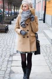 Autumn look with a scarf