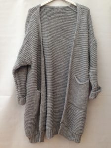 Cum arată un cardigan?