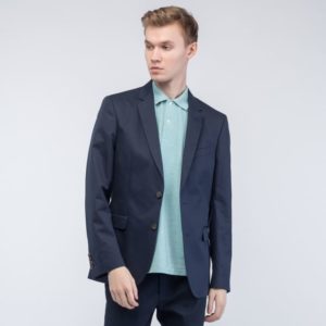 Veste bleue pour toutes les occasions