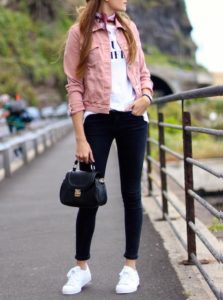 rosa Jeansjacke