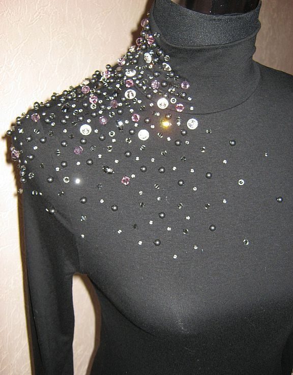 Decorate a turtleneck with rhinestones