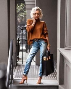 Brown turtleneck with jeans