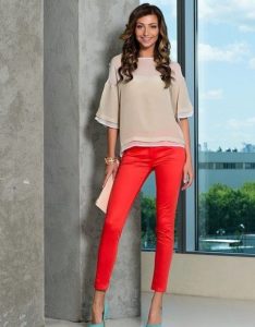 beige jumper coral trousers