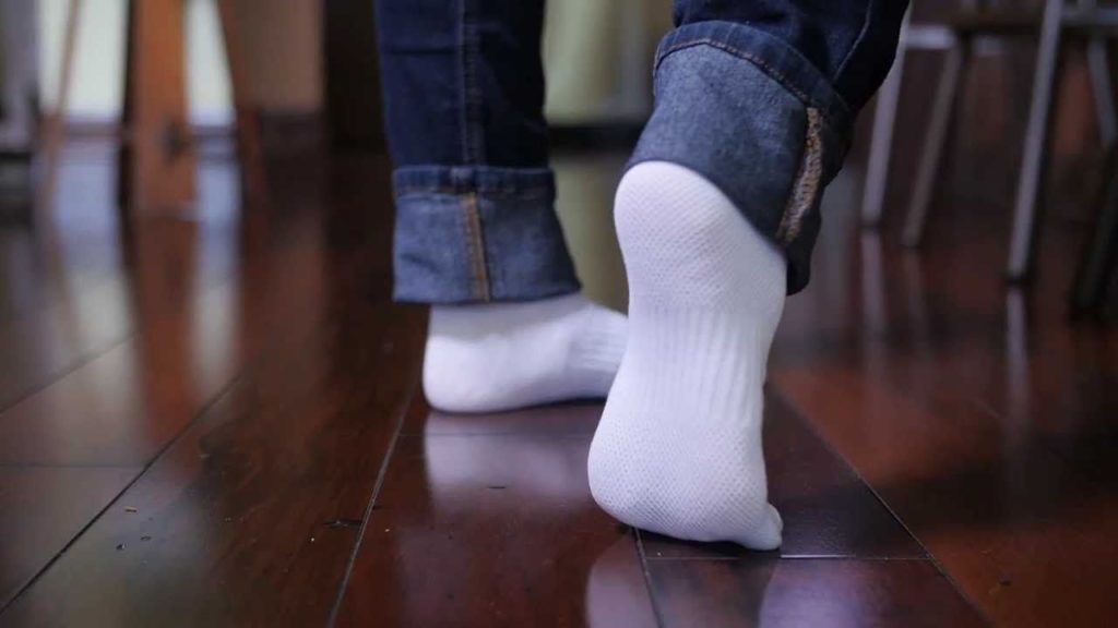 comment laver les chaussettes blanches