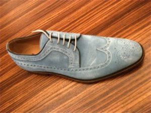 how to clean suede shoes