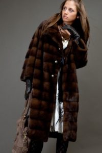 klasikong mink coat