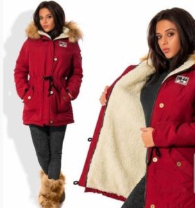 chaqueta parka roja