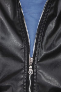 zip pada jaket