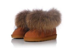 Pelz auf Ugg Boots