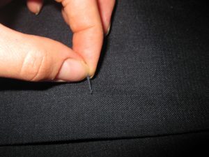 how to remove drawstrings on trousers