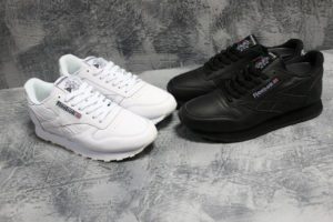 Baskets Reebok blanches et noires