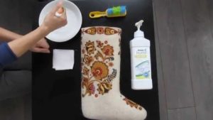 paglilinis ng mga produkto para sa puting felt boots