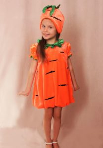 DIY carrot costume