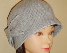 Crochet cloche hat