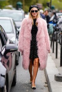 beret with pink fur coat