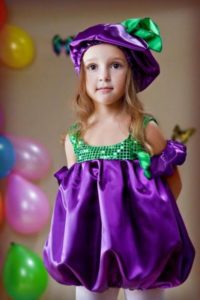 plum costume