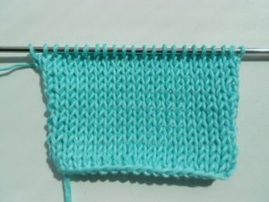 stockinette stitch with knitting needles