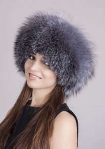 fur hat model