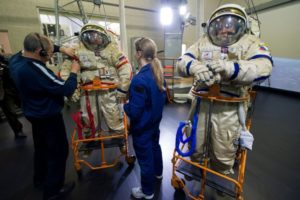 chaussettes en néoprène pour astronautes