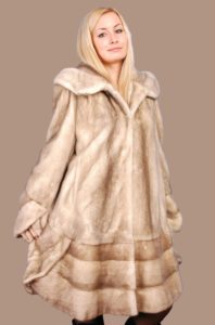 Short fur coat