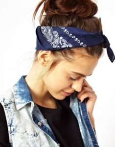 frisyrer med bandana