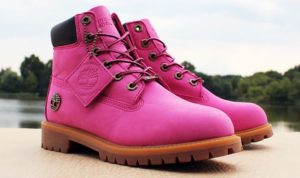 cara memakai timberlands merah jambu