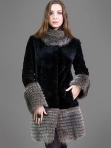 fur coat using inserts from other fur