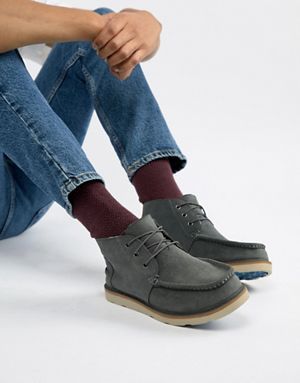 Grey na chukka boots