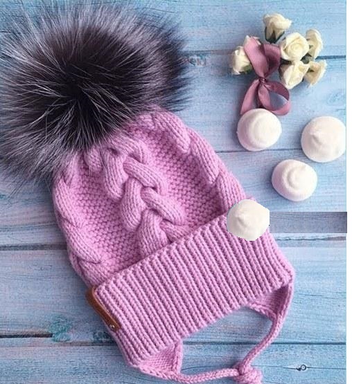 Chapéu infantil rosa com pompom