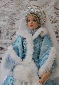 Kokoshnik egy Snow Maiden babának