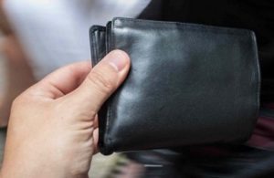 black wallet