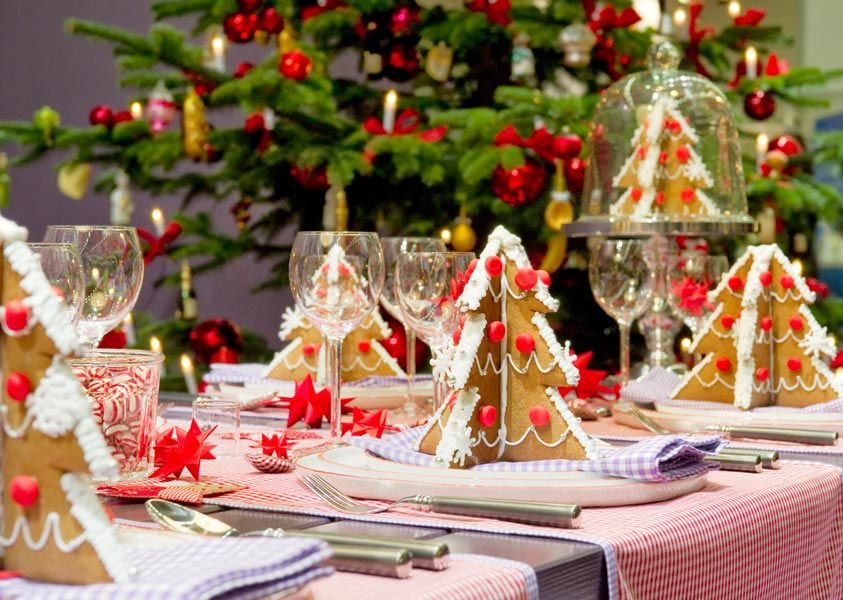 Decoraciones de mesa de año nuevo.