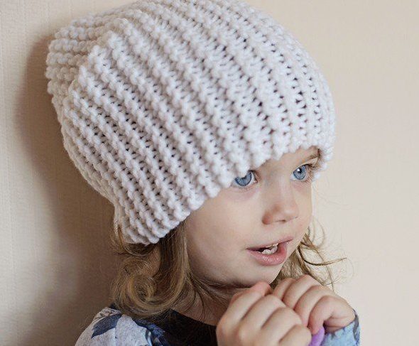 White beanie hat for girls