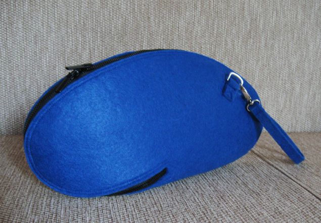 Bolso de mano de fieltro