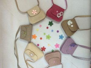 how to make a bag for dolls