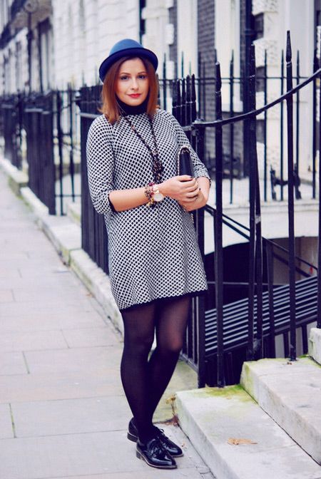 brogues con vestido y sombrero