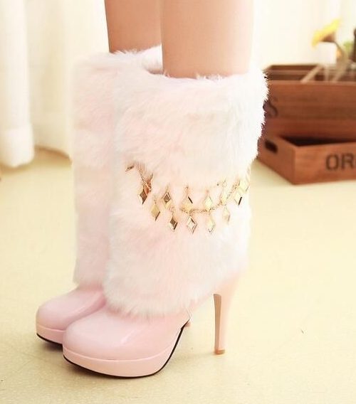 botas de piel rosa