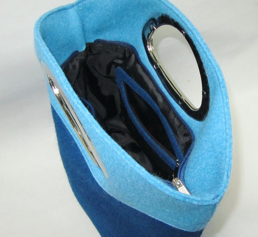 Felt bag na may zipper