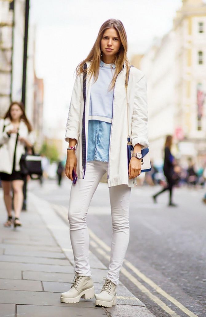 White ankle boots with tractor sole