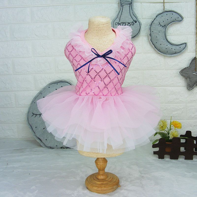 Rochie roz cu fusta tutu