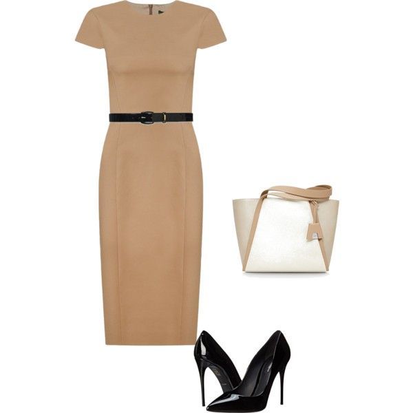 Kleid mit Pumps