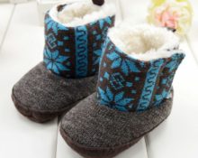 knitted_uggs