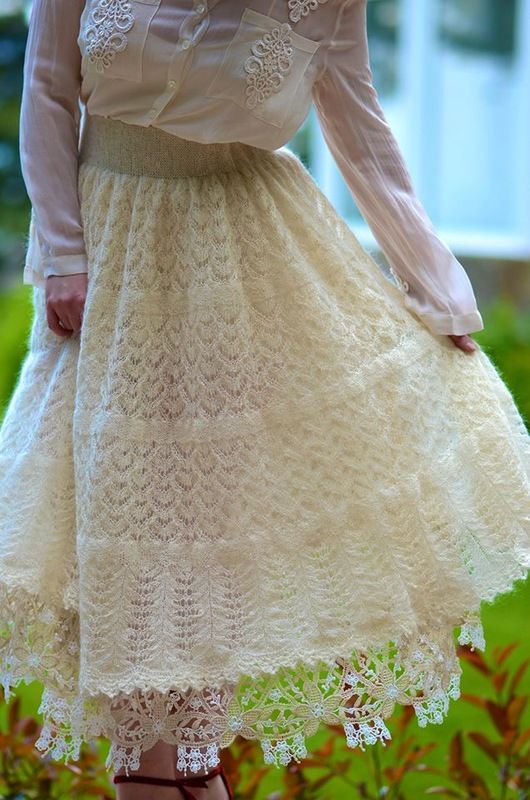 White openwork mohair skirt