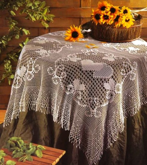 crochet tablecloth made of fine yarn